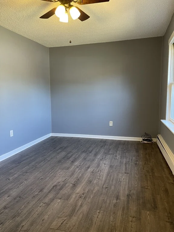 2 bed, 1 bath apartment for rent at 4 West St Unit 2, Wrentham — photo 7 of 32