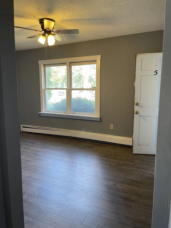 2 bed, 1 bath apartment for rent at 4 West St Unit 2, Wrentham — photo 23 of 32