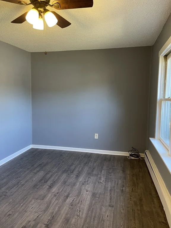 2 bed, 1 bath apartment for rent at 4 West St Unit 2, Wrentham — photo 6 of 32