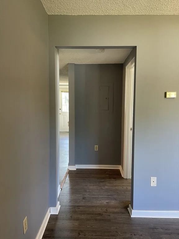 2 bed, 1 bath apartment for rent at 4 West St Unit 2, Wrentham — photo 5 of 32
