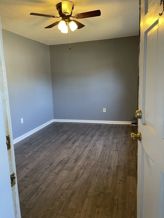 2 bed, 1 bath apartment for rent at 4 West St Unit 2, Wrentham — photo 8 of 32
