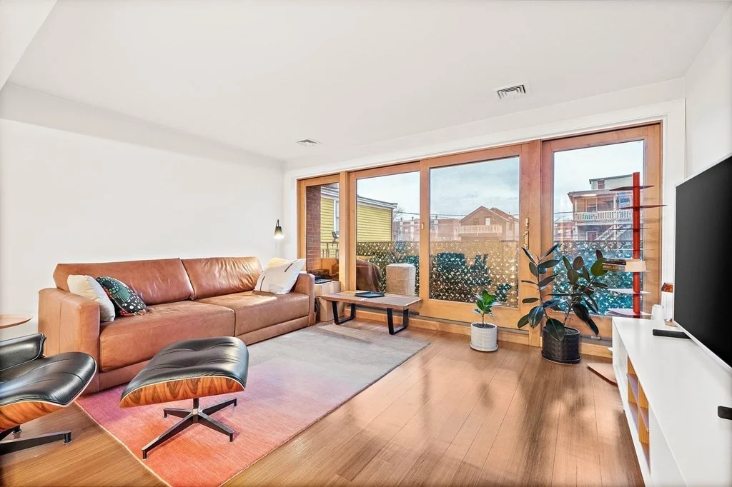 2 bed, 1 bath apartment for rent at 4 West St Unit 4, Mid Cambridge — photo 8 of 24