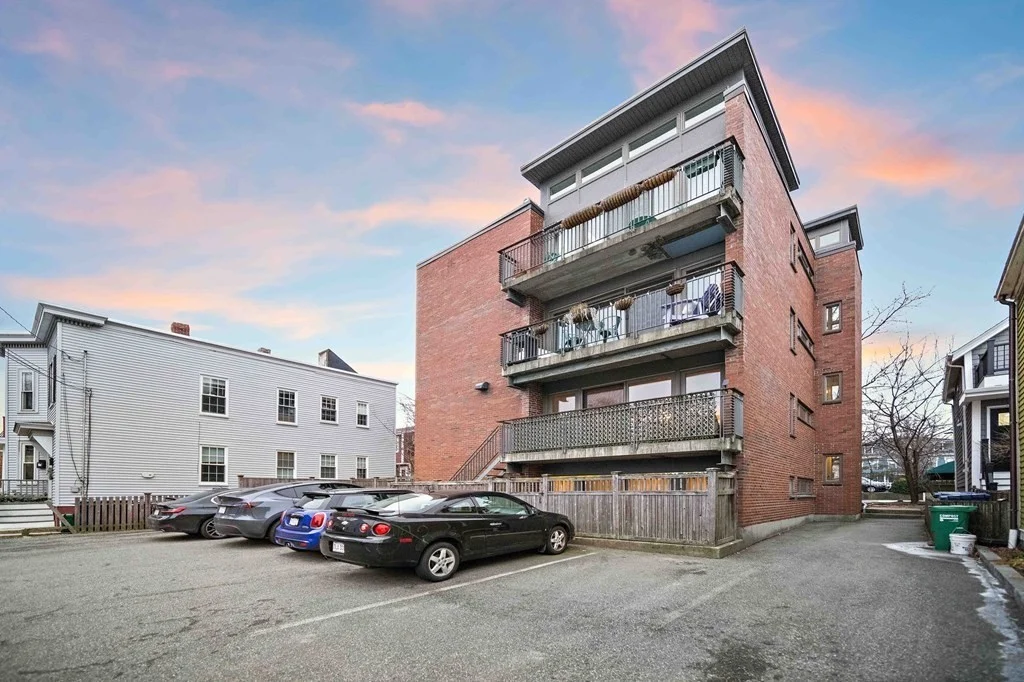 2 bed, 1 bath apartment for rent at 4 West St Unit 4, Mid Cambridge — photo 20 of 24