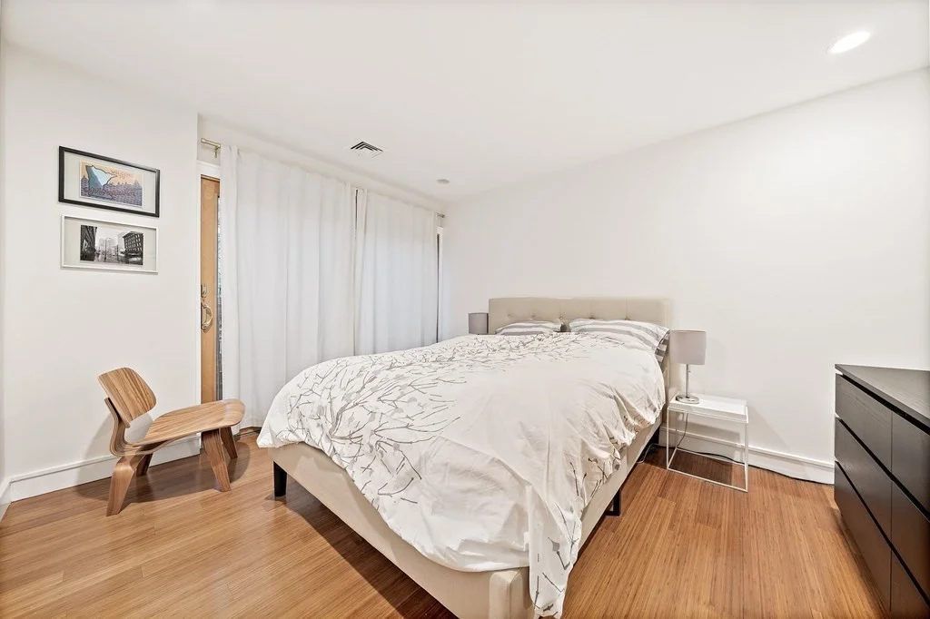 2 bed, 1 bath apartment for rent at 4 West St Unit 4, Mid Cambridge — photo 13 of 24