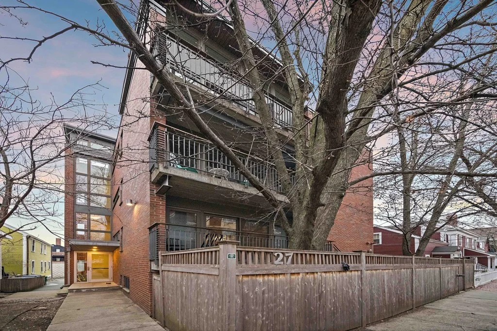 2 bed, 1 bath apartment for rent at 4 West St Unit 4, Mid Cambridge — photo 1 of 24