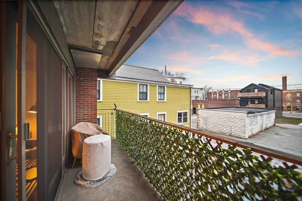 2 bed, 1 bath apartment for rent at 4 West St Unit 4, Mid Cambridge — photo 18 of 24