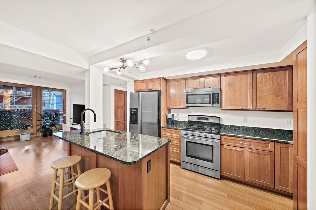 2 bed, 1 bath apartment for rent at 4 West St Unit 4, Mid Cambridge — photo 4 of 24