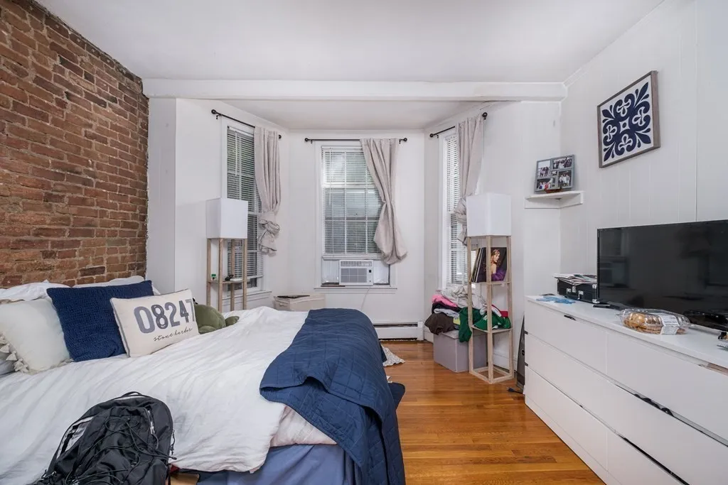 2 bed, 1 bath apartment for rent at 4 Wigglesworth St Unit 1, Mission Hill — photo 3 of 17