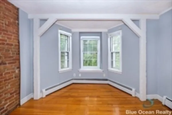 3 bed, 1 bath apartment for rent at 4 Wigglesworth St Unit 3, Mission Hill — photo 11 of 21