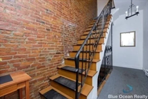 3 bed, 1 bath apartment for rent at 4 Wigglesworth St Unit 3, Mission Hill — photo 9 of 21