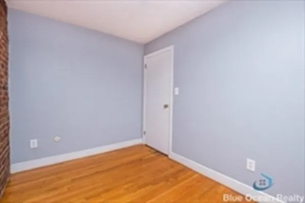 3 bed, 1 bath apartment for rent at 4 Wigglesworth St Unit 3, Mission Hill — photo 15 of 21