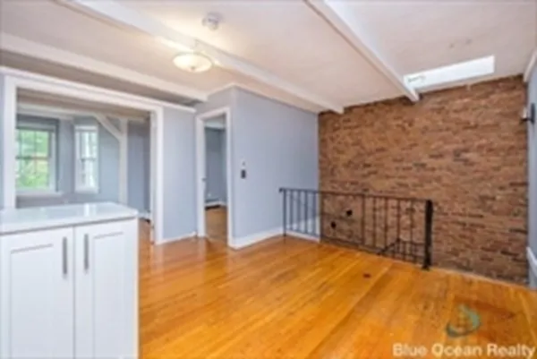 3 bed, 1 bath apartment for rent at 4 Wigglesworth St Unit 3, Mission Hill — photo 3 of 21