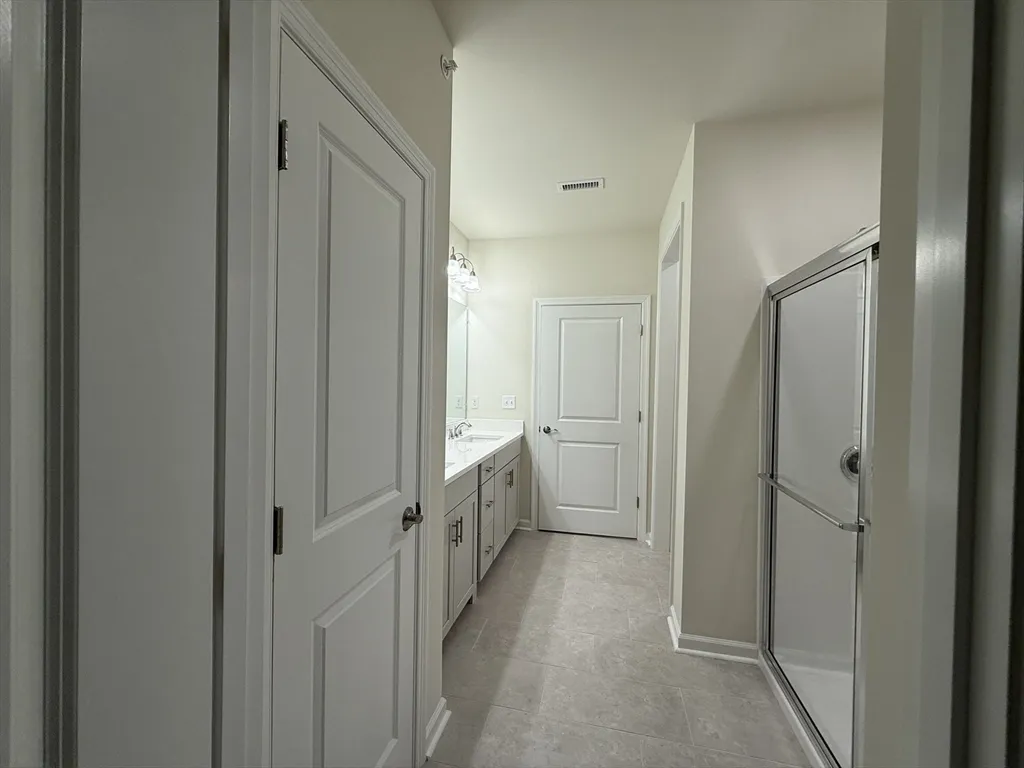 2 bed, 2 bath apartment for rent at 4 Winslow Ln Unit 1411, Grafton — photo 29 of 36