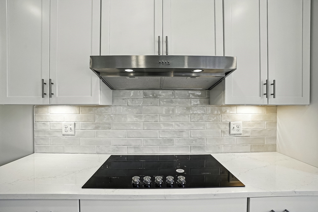 2 bed, 2 bath apartment for rent at 4 Winslow Ln Unit 407, Grafton — photo 9 of 36