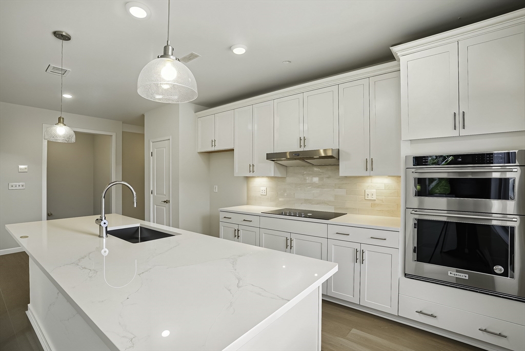 2 bed, 2 bath apartment for rent at 4 Winslow Ln Unit 407, Grafton — photo 6 of 36