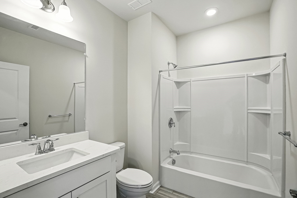 2 bed, 2 bath apartment for rent at 4 Winslow Ln Unit 407, Grafton — photo 27 of 36