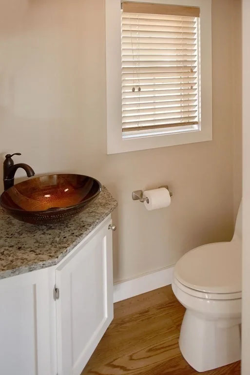 2 bed, 2 bath apartment for rent at 40 1/2 Merrimac St Unit 1, Amesbury — photo 11 of 30