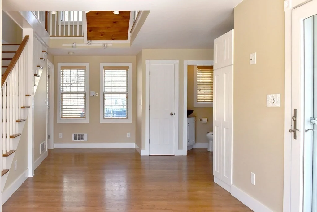 2 bed, 2 bath apartment for rent at 40 1/2 Merrimac St Unit 1, Amesbury — photo 10 of 30