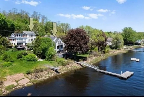 2 bed, 2 bath apartment for rent at 40 1/2 Merrimac St Unit 1, Amesbury — photo 1 of 30