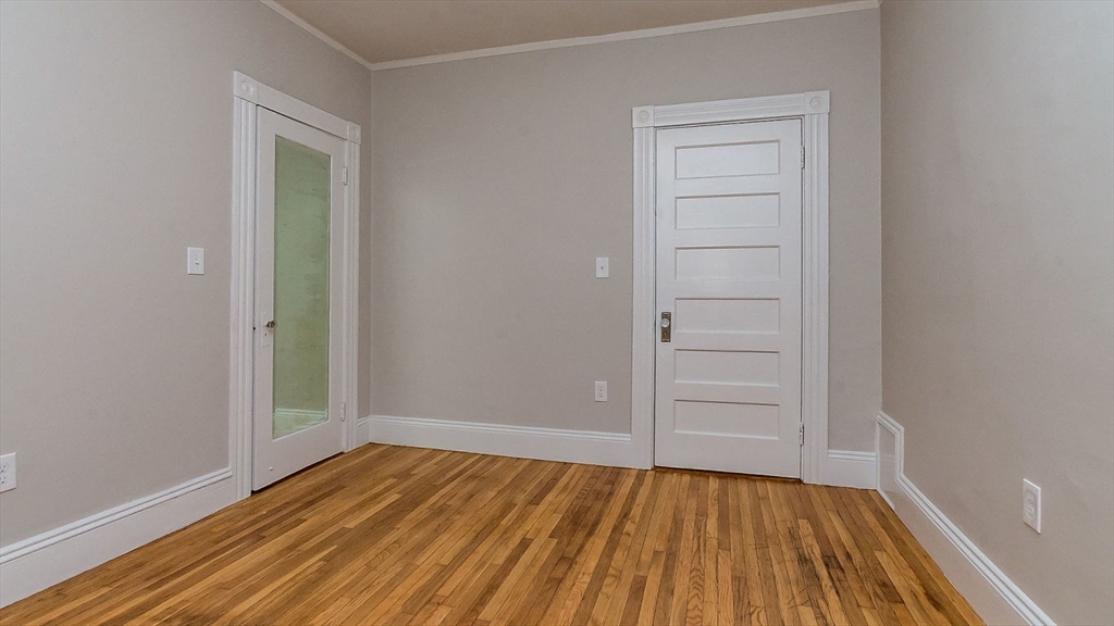 3 bed, 1 bath apartment for rent at 40-42 Cherry St Unit 3, Lynn — photo 31 of 35