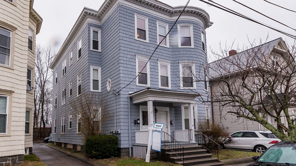 3 bed, 1 bath apartment for rent at 40-42 Cherry St Unit 3, Lynn — photo 2 of 35