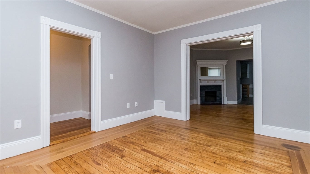 3 bed, 1 bath apartment for rent at 40-42 Cherry St Unit 3, Lynn — photo 10 of 35