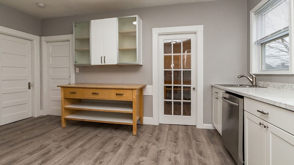 3 bed, 1 bath apartment for rent at 40-42 Cherry St Unit 3, Lynn — photo 24 of 35