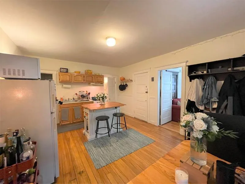 1 bed, 1 bath apartment for rent at 40A Linden Ave Unit 2, Spring Hill — photo 3 of 12