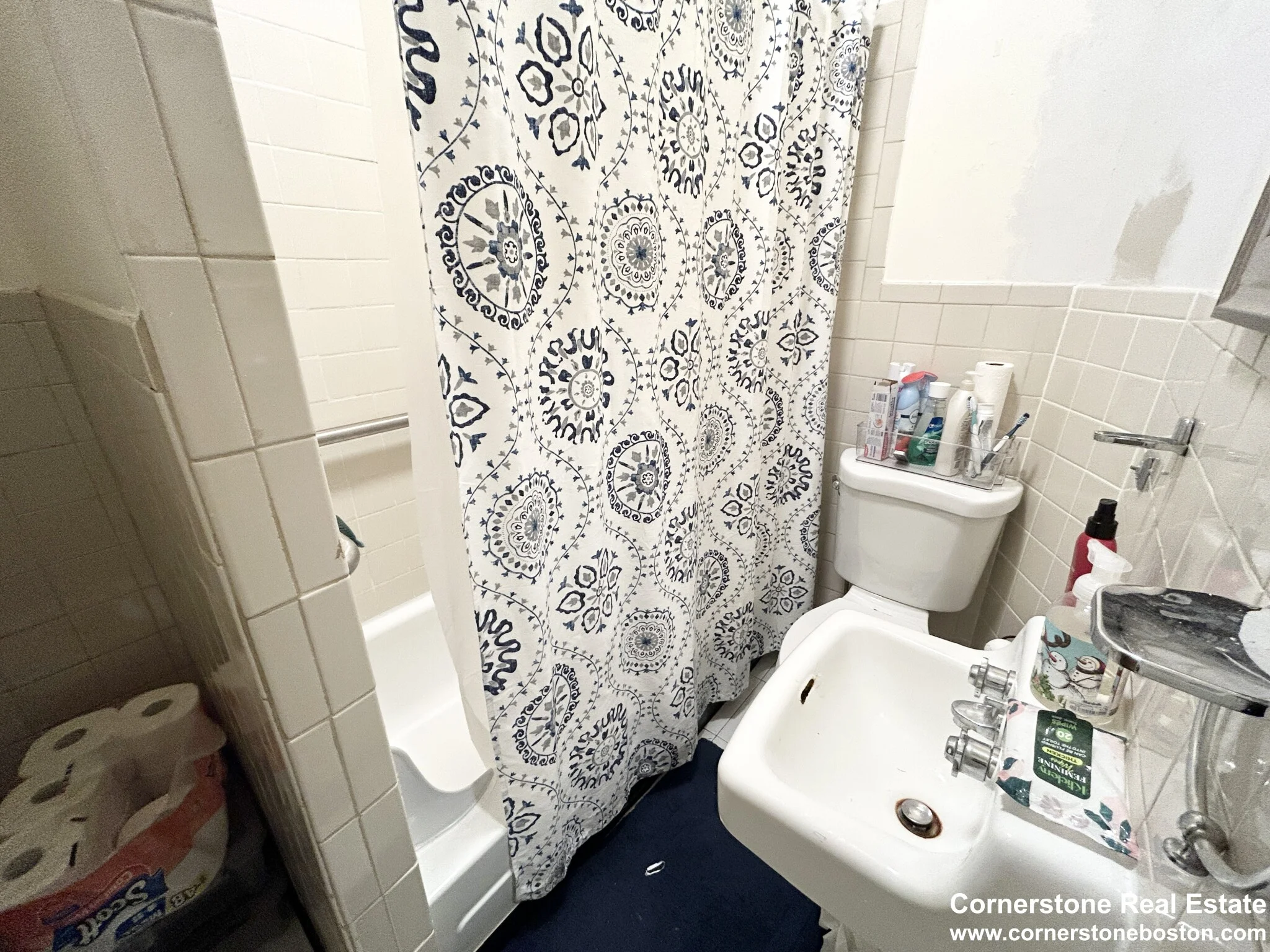 2 bed, 1 bath apartment for rent at 40 A St Unit 3, South Boston — photo 4 of 7
