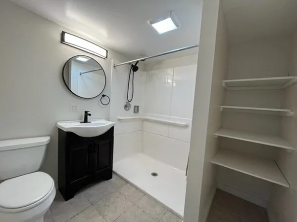 5 bed, 2 bath apartment for rent at 40 Albany Rd Unit HOUSE, West Stockbridge — photo 14 of 26
