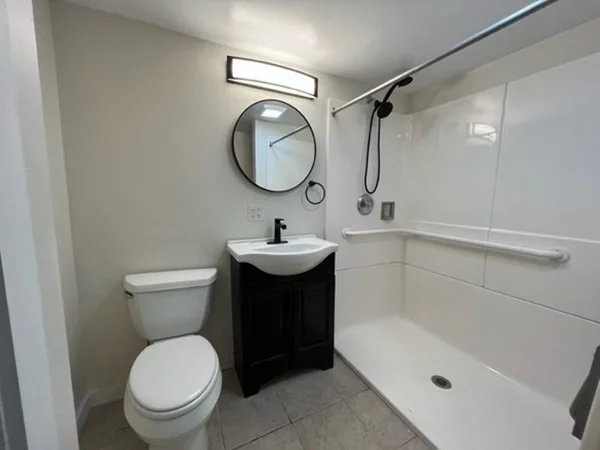 5 bed, 2 bath apartment for rent at 40 Albany Rd Unit HOUSE, West Stockbridge — photo 22 of 26