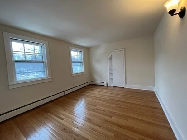 5 bed, 2 bath apartment for rent at 40 Albany Rd Unit HOUSE, West Stockbridge — photo 17 of 26