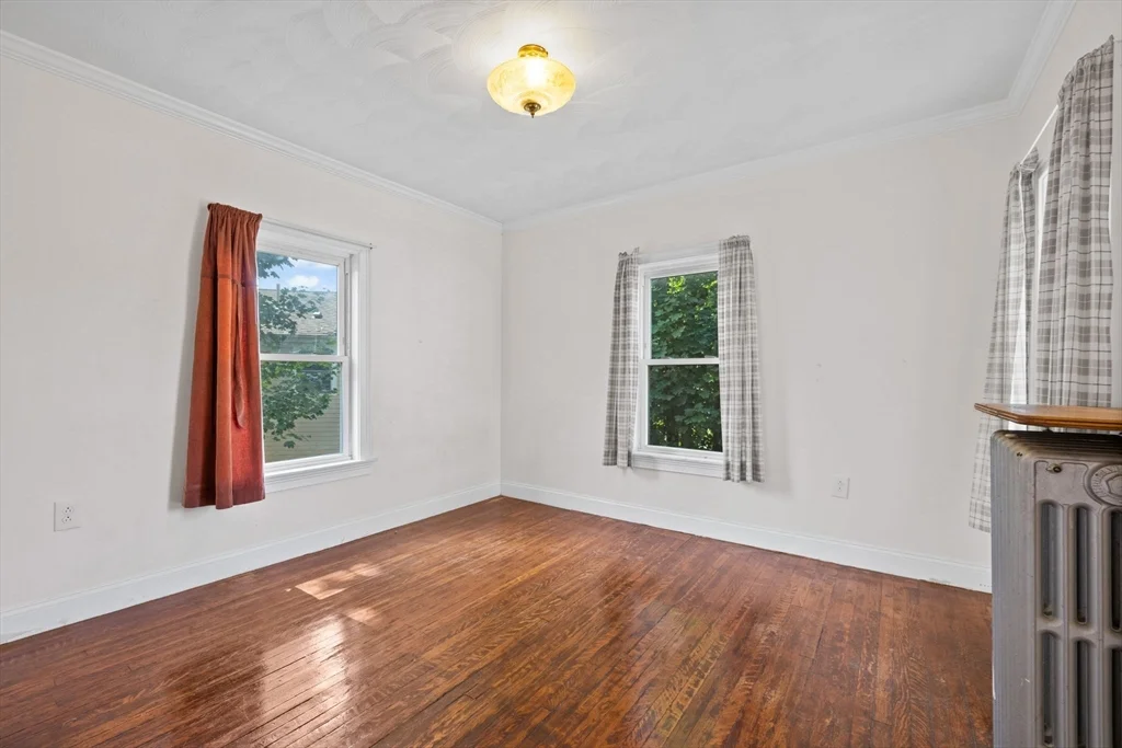 4 bed, 2 bath apartment for rent at 40 Alden Pl Unit A, Newton — photo 17 of 27