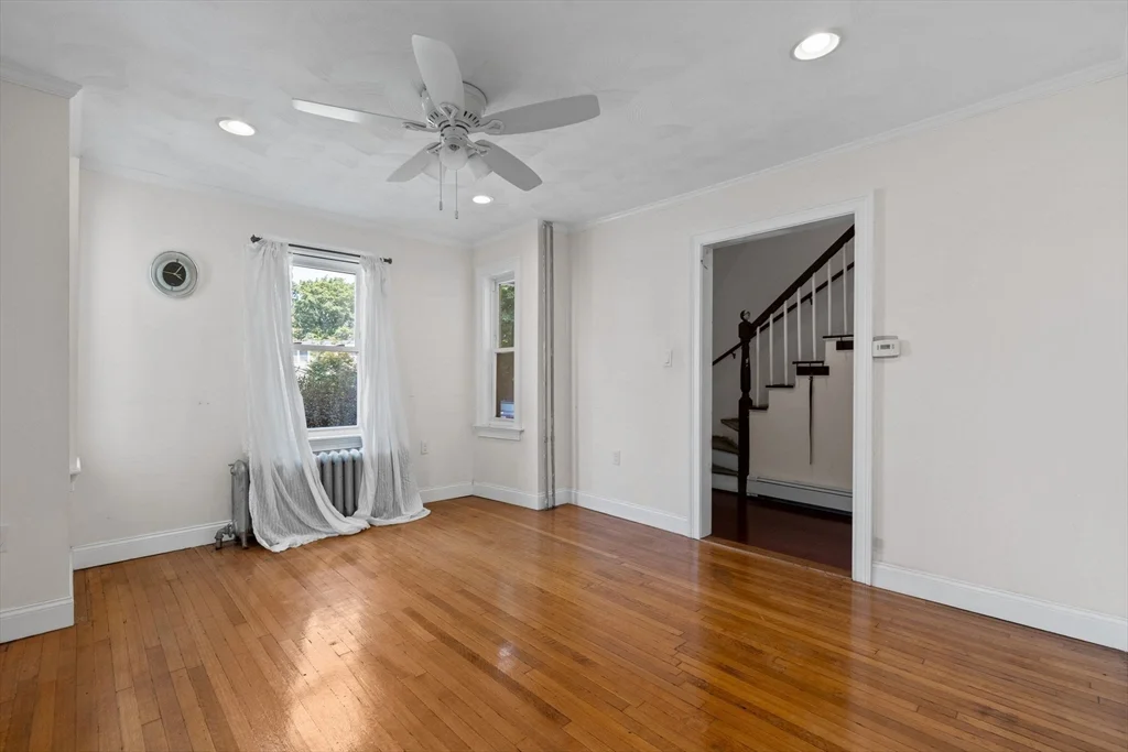 4 bed, 2 bath apartment for rent at 40 Alden Pl Unit A, Newton — photo 8 of 27