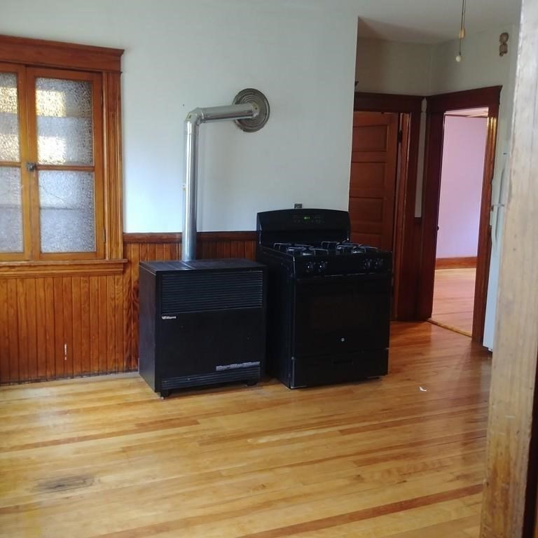 2 bed, 1 bath apartment for rent at 40 Ames St Unit 1, Rice Square — photo 8 of 38