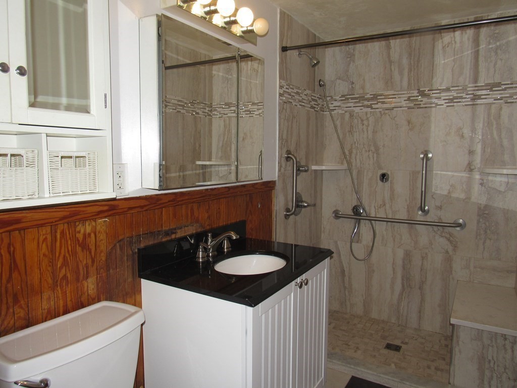 2 bed, 1 bath apartment for rent at 40 Ames St Unit 1, Rice Square — photo 14 of 38