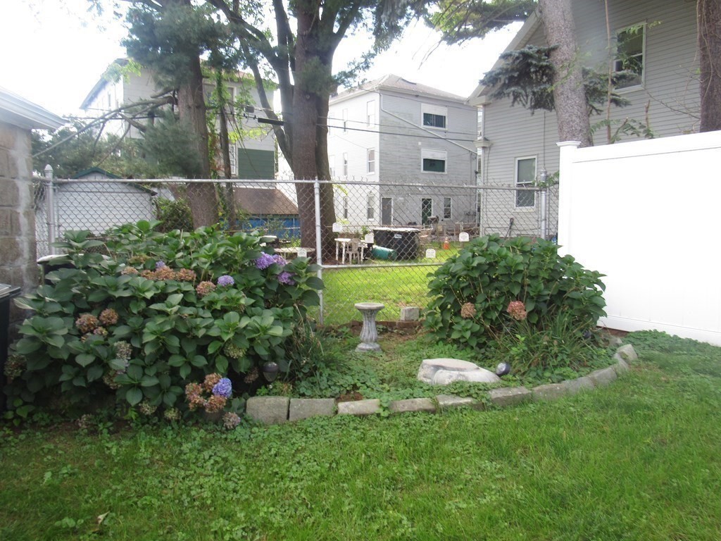 2 bed, 1 bath apartment for rent at 40 Ames St Unit 1, Rice Square — photo 3 of 38