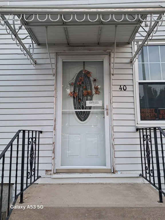 2 bed, 1 bath apartment for rent at 40 Ames St Unit 3, Rice Square — photo 4 of 26