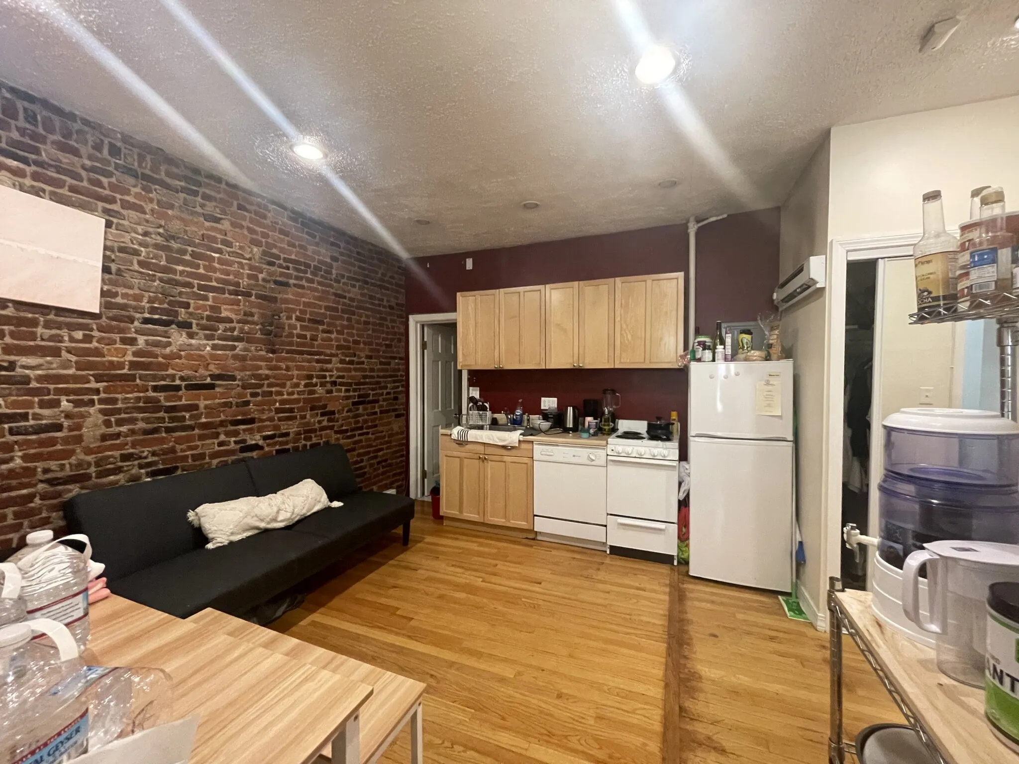 2 bed, 1 bath apartment for rent at 40 Anderson St Unit 1, Beacon Hill — photo 12 of 16