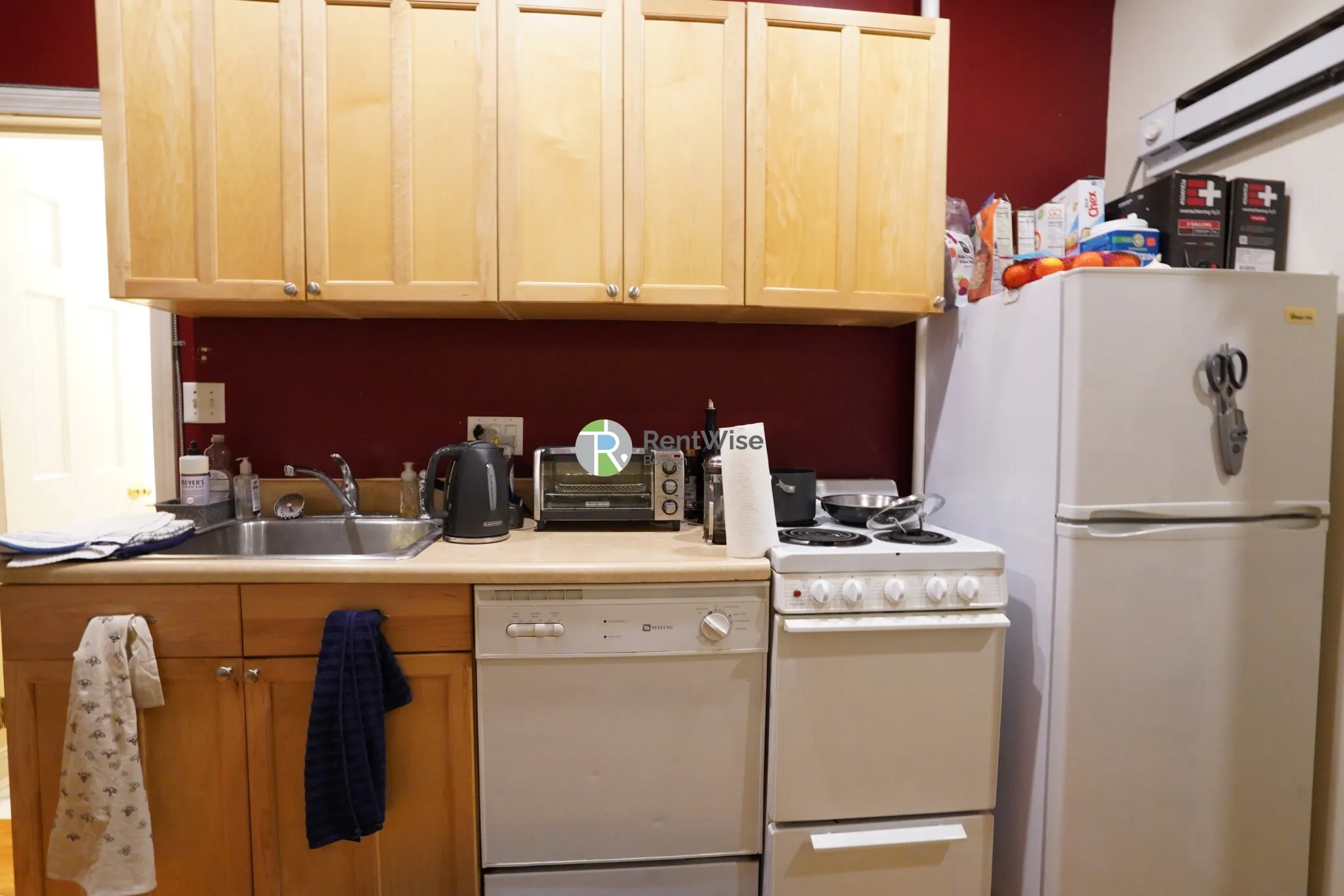 2 bed, 1 bath apartment for rent at 40 Anderson St Unit 1, Beacon Hill — photo 3 of 16