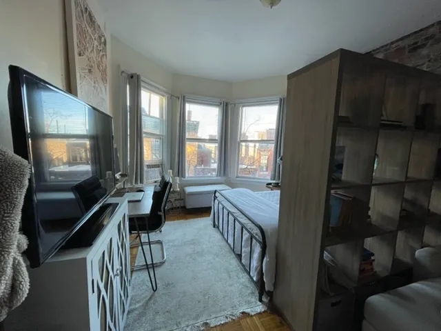 Studio bed, 1 bath apartment for rent at 40 Anderson St Unit 12, Beacon Hill — photo 3 of 12