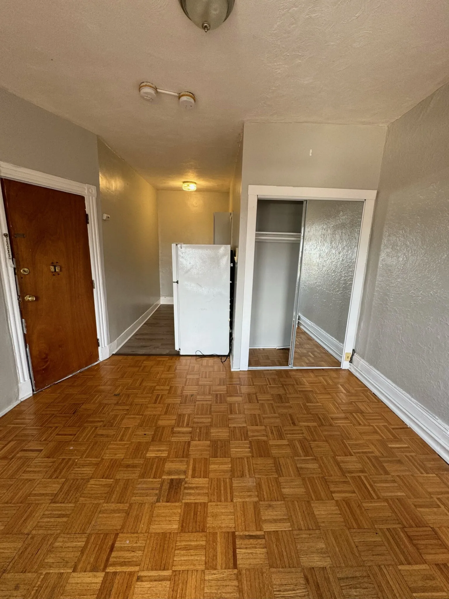 Studio bed, 1 bath apartment for rent at 40 Anderson St Unit 19, Beacon Hill — photo 7 of 11