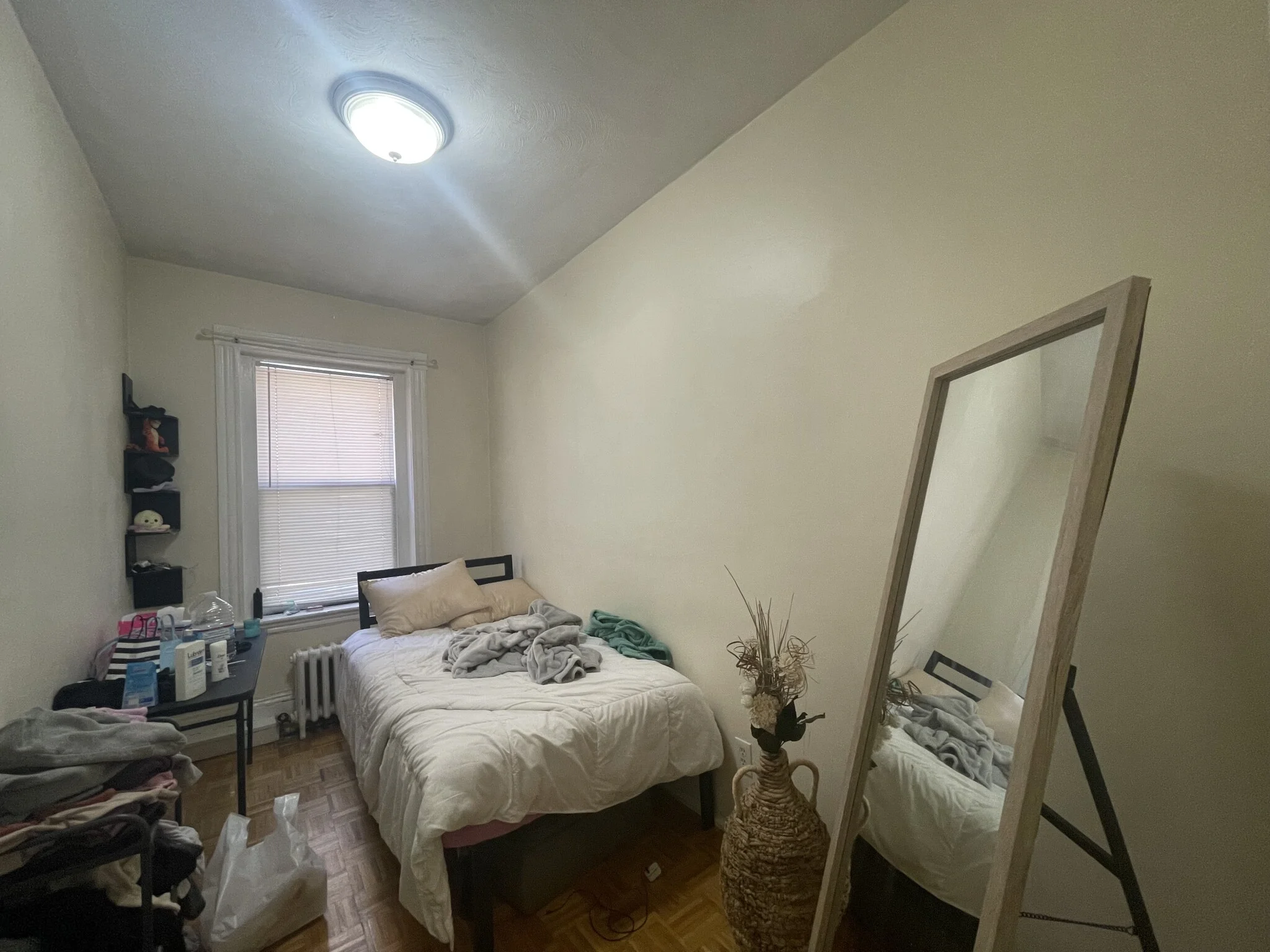 2 bed, 1 bath apartment for rent at 40 Anderson St Unit 1B, Beacon Hill — photo 10 of 11