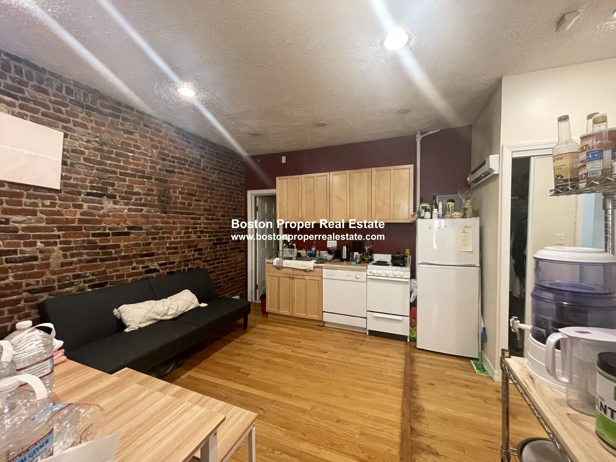 2 bed, 1 bath apartment for rent at 40 Anderson St Unit 1B, Beacon Hill
