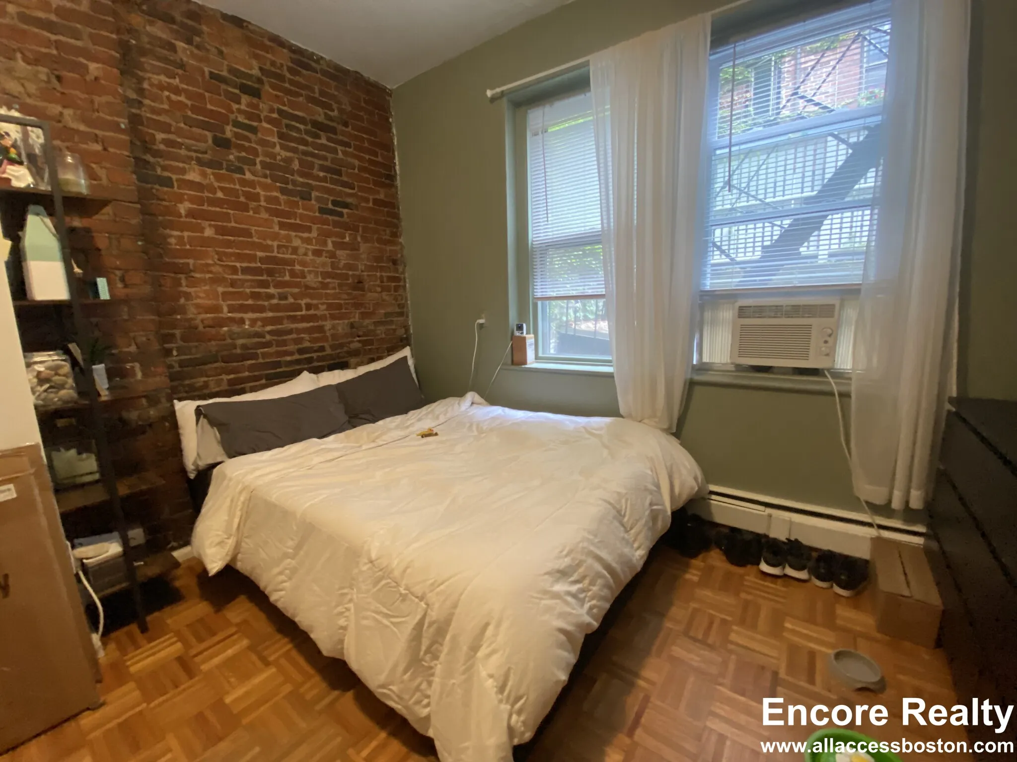 Studio bed, 1 bath apartment for rent at 40 Anderson St Unit 2, Beacon Hill