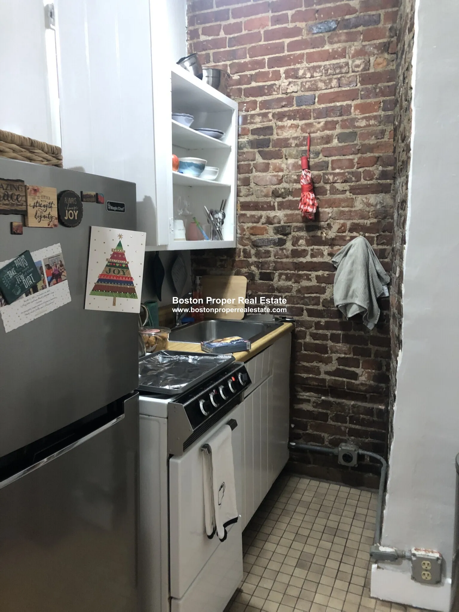 Studio bed, 1 bath apartment for rent at 40 Anderson St Unit 3, Beacon Hill — photo 2 of 4
