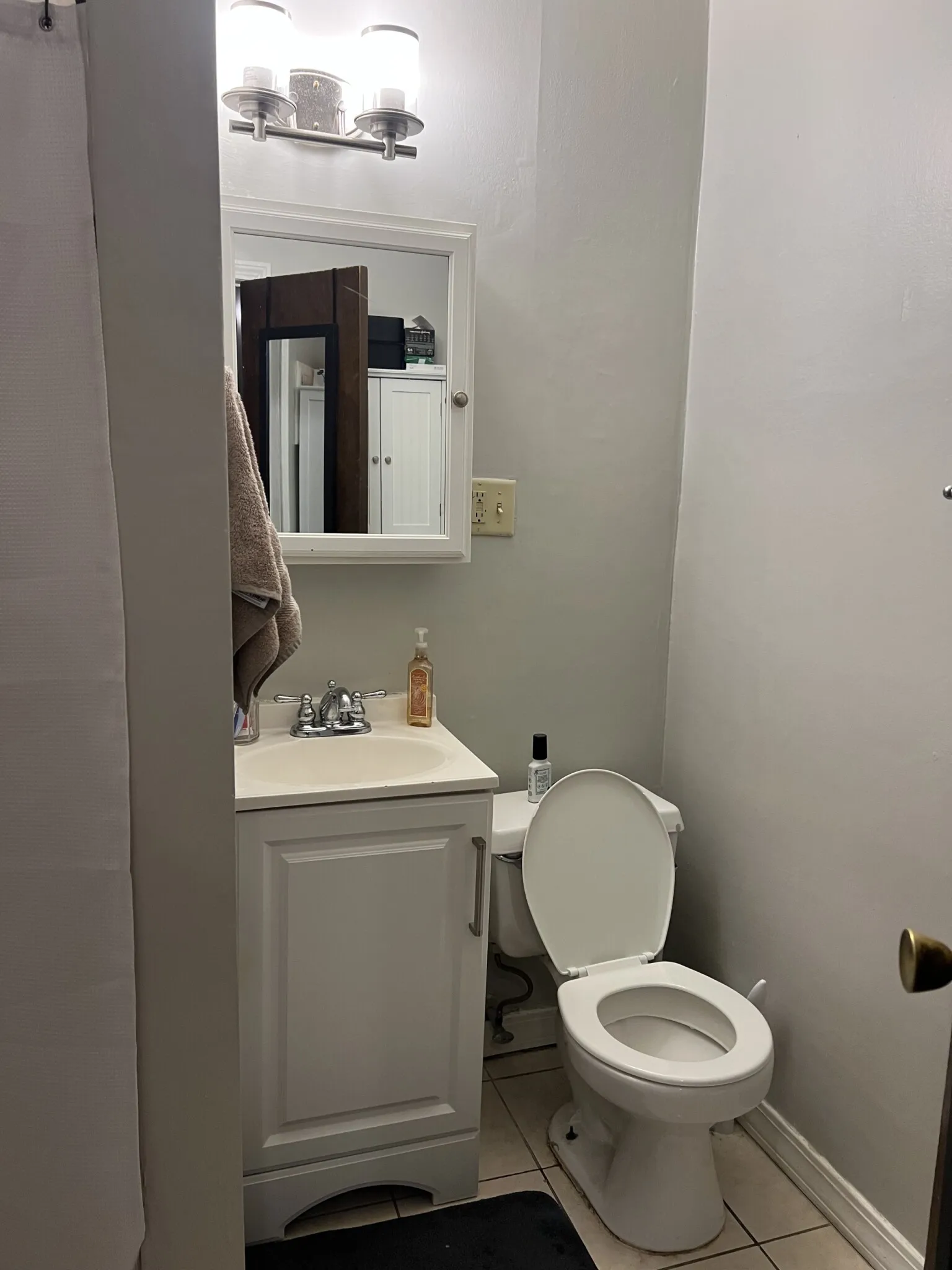 Studio bed, 1 bath apartment for rent at 40 Anderson St Unit 4, Beacon Hill — photo 10 of 13