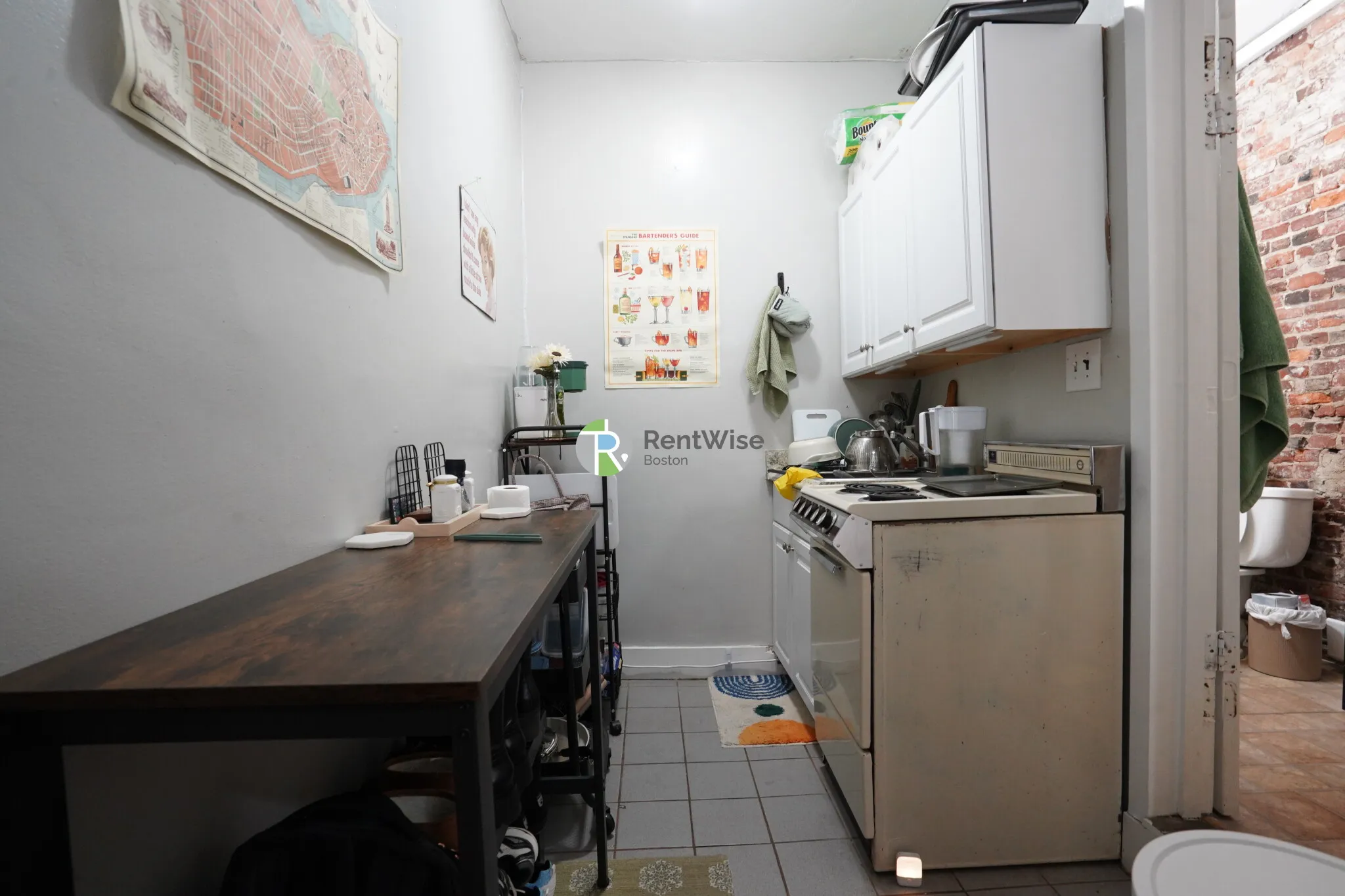 Studio bed, 1 bath apartment for rent at 40 Anderson St Unit 7, Beacon Hill — photo 4 of 11