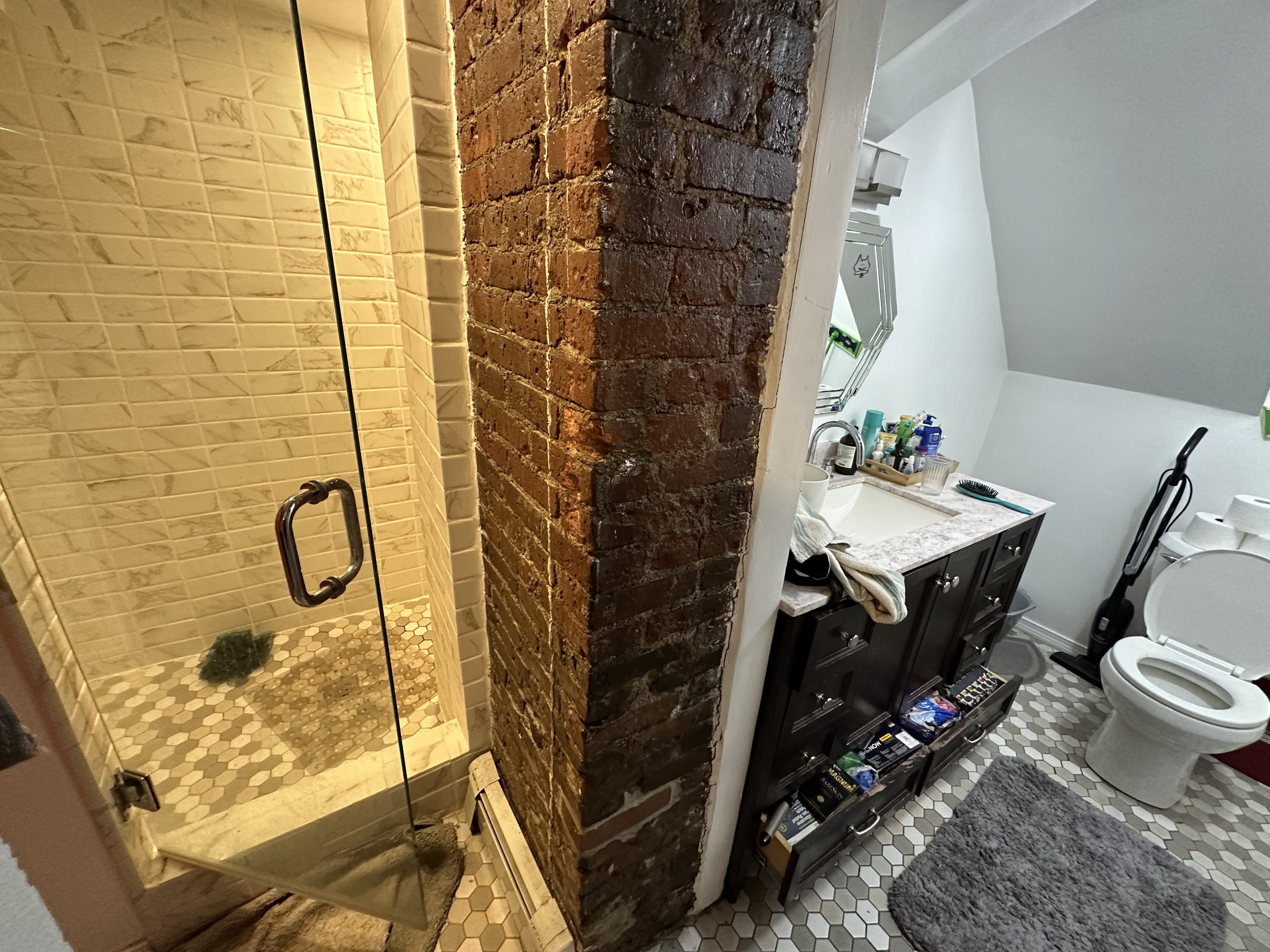 2 bed, 1 bath apartment for rent at 40 Anderson St Unit A-CF, Beacon Hill — photo 15 of 15