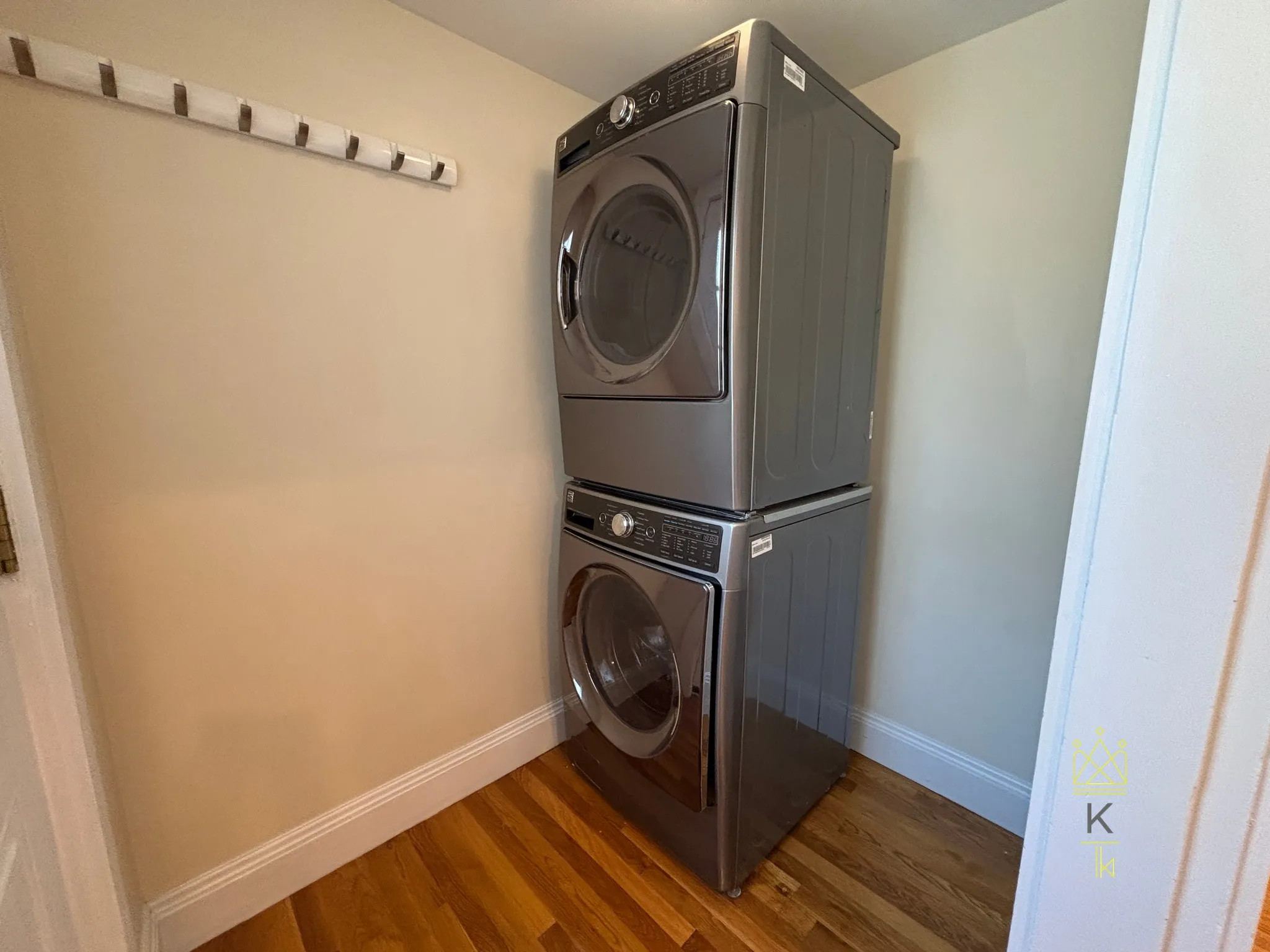 3 bed, 2 bath apartment for rent at 40 Ansonia Rd Unit 0, West Roxbury — photo 19 of 32